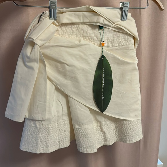 NWT Farm Rio White Knot Mini Skirt